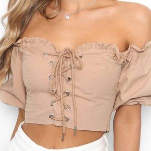 I Am Gia Alya Off the Shoulder Crop top